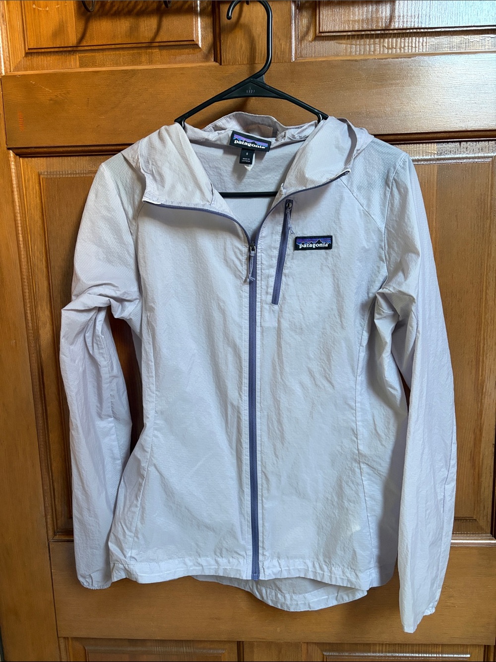 Patagonia Women’s Hooded Shell Jacket — Light Lavender Size Small
